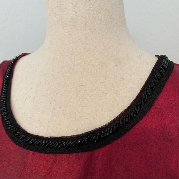 JUICY COUTURE beaded peplum burgundy key hole opening dressy woman top size M - Picture 2 of 12